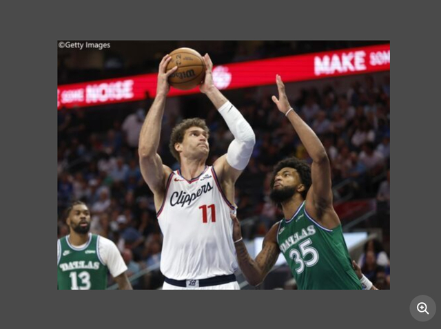 快船加时逆转独行侠 洛佩斯创NBA历史三分纪录