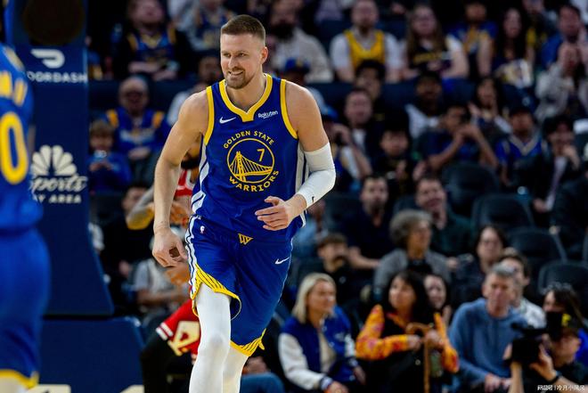 勇士三消息：穆迪手术成功 波尔津吉斯欲留队