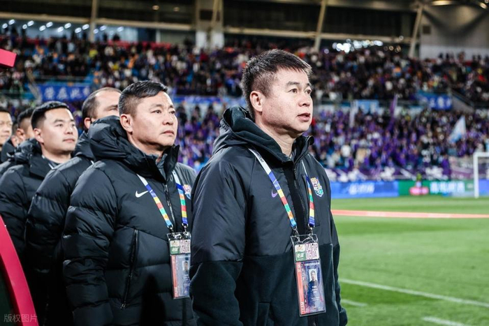 津门虎遭申花绝杀四战全败陷深渊 于根伟帅位悬