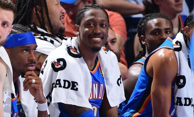 雷霆伤病期角色球员崛起，阵容深度提升